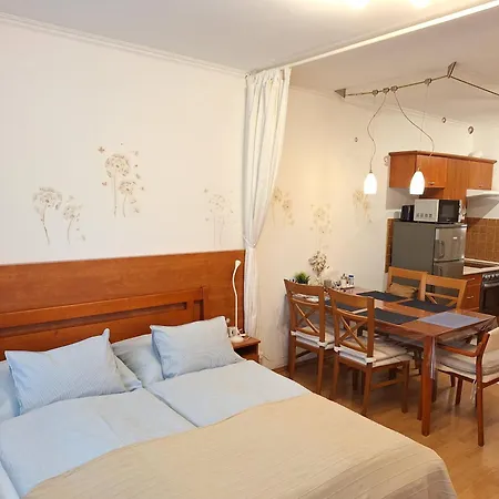 Apartment Sunny *